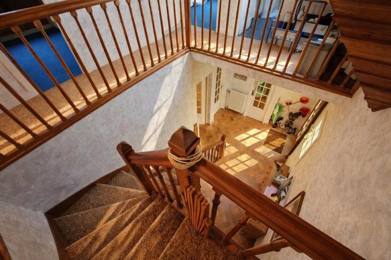 Maison - 166 m² - 7 pièces