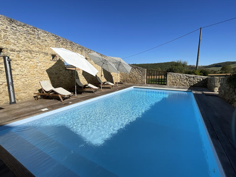 Maison - 417 m² - 8 pièces