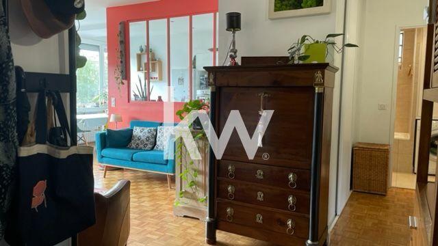 Appartement - 77 m² - 4 pièces