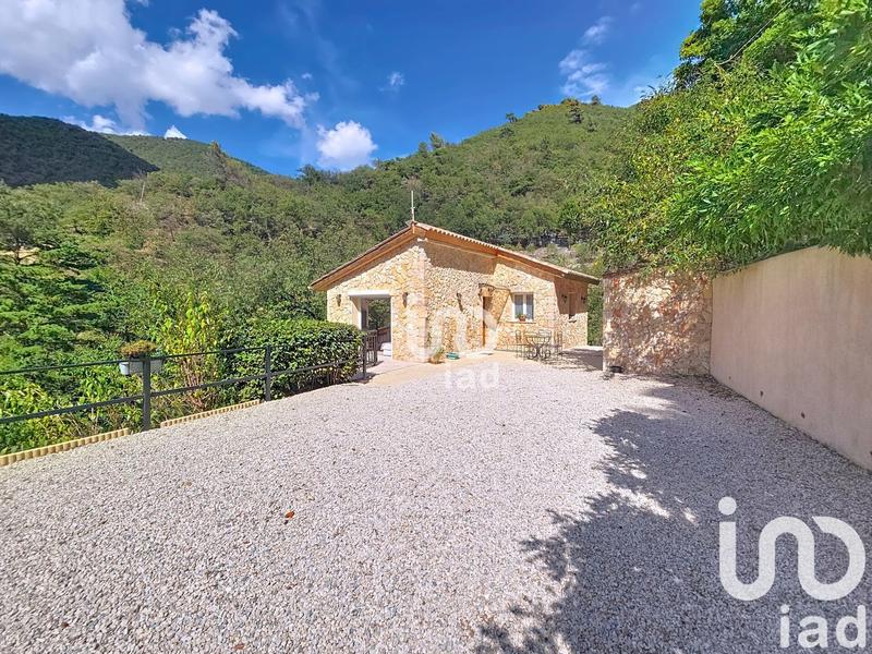 Maison - 93 m² - 3 pièces