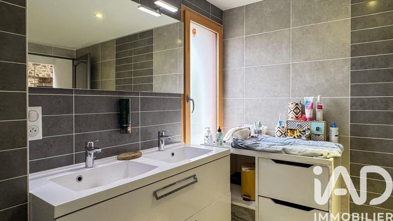 Maison - 145 m² - 6 pièces