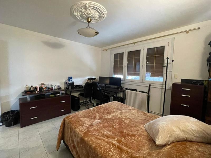 Maison - 255 m² - 9 pièces