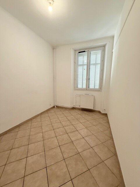 Appartement - 76 m² - 4 pièces