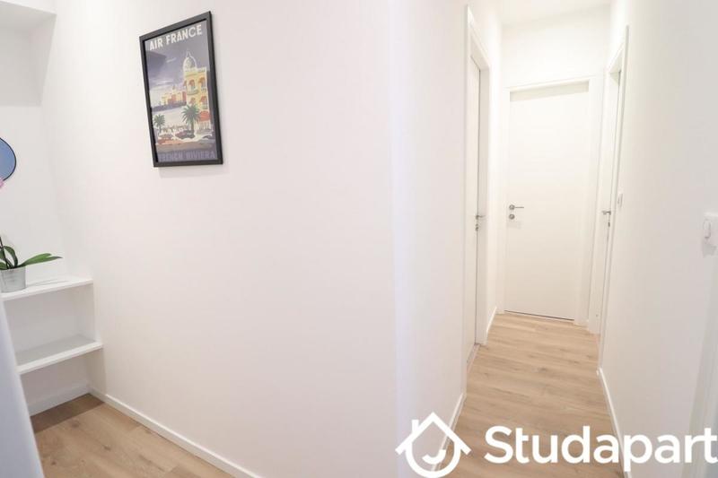 Chambre - 10 m² - 1 pièce