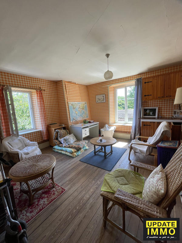 Maison ancienne - 241 m² - 7 pièces