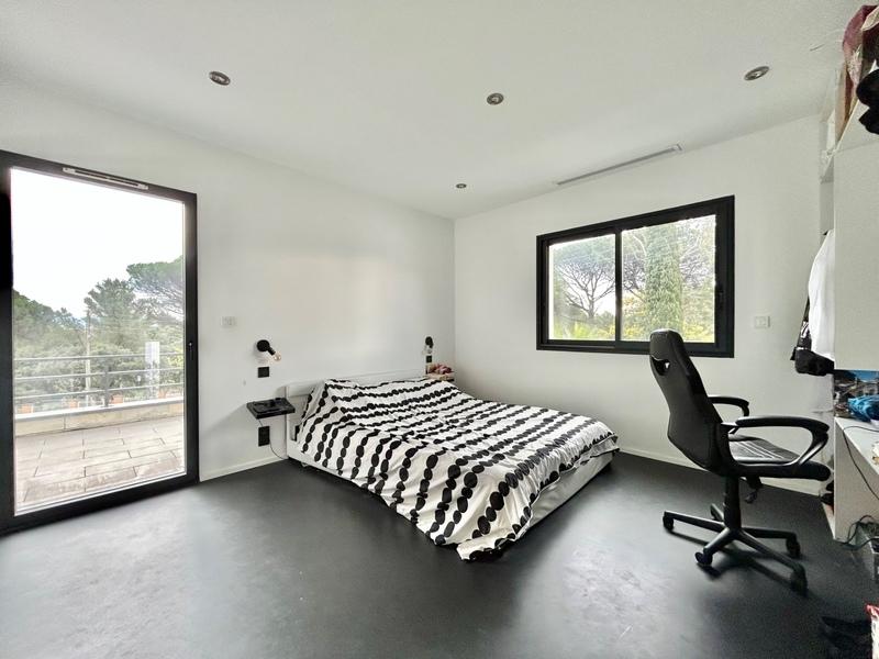 Maison - 165 m² - 5 pièces