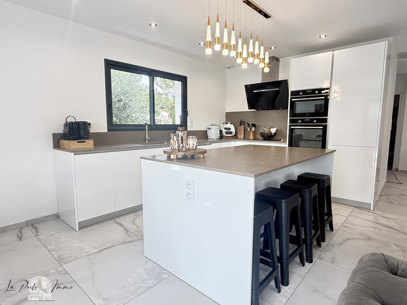 Villa - 139 m² - 5 pièces