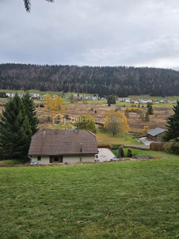 Maison traditionnelle - 117 m² - 5 pièces