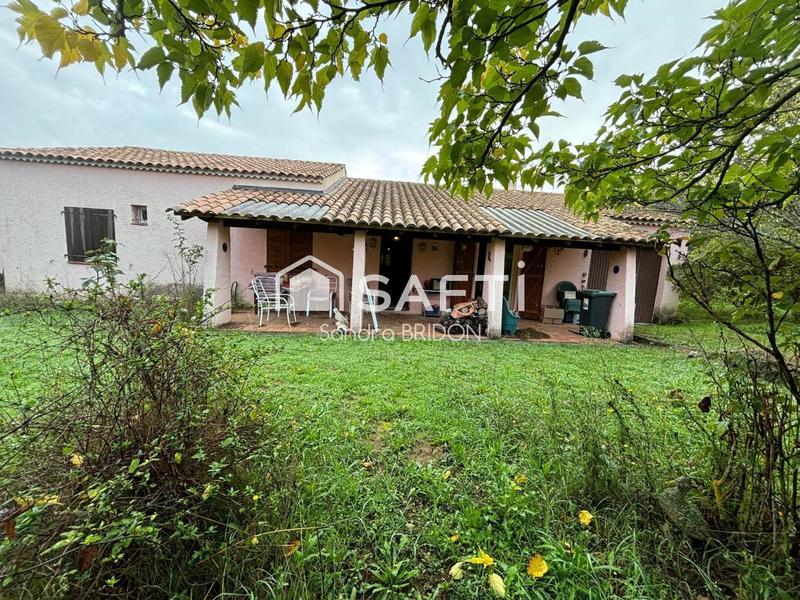 Villa - 117 m² - 6 pièces