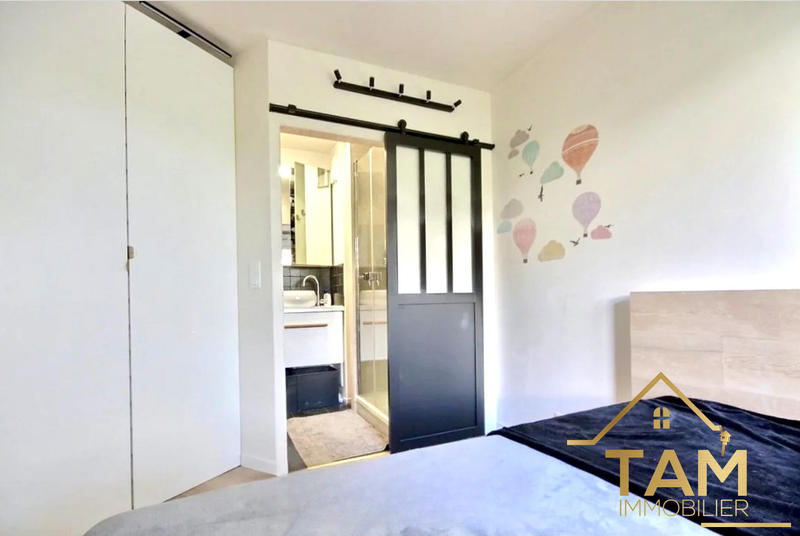 Appartement - 76 m² - 4 pièces