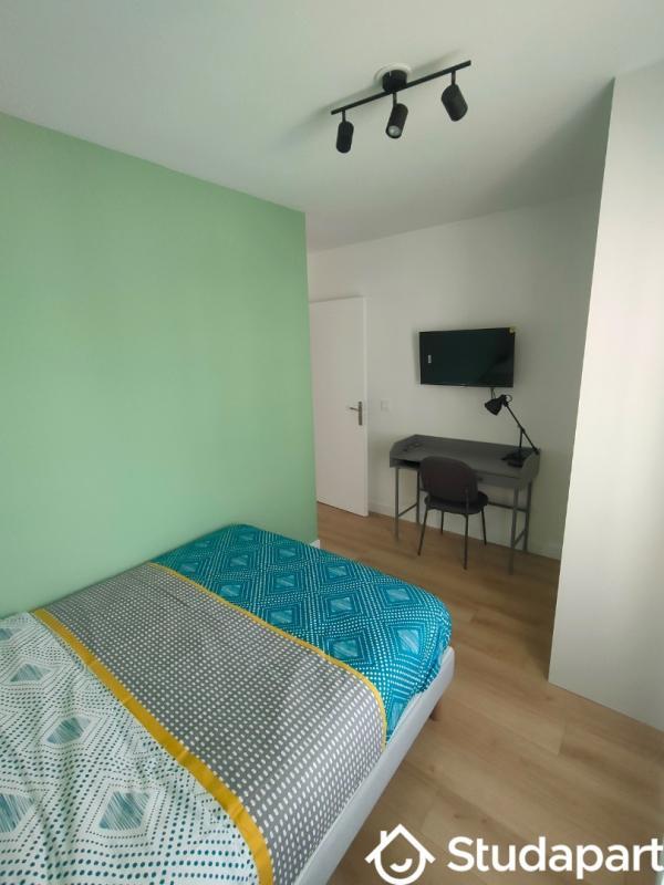 Chambre - 10 m² - 1 pièce