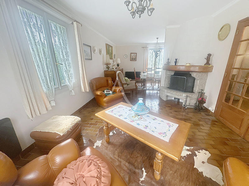 Maison - 86 m² - 4 pièces