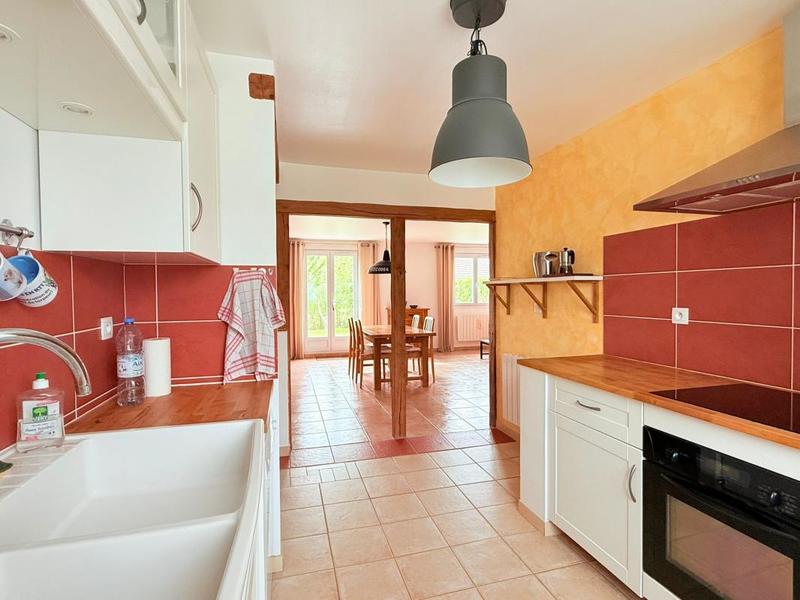 Maison - 80 m² - 5 pièces