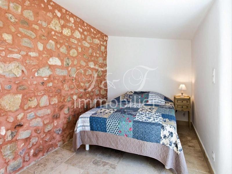 Propriété - 130 m²