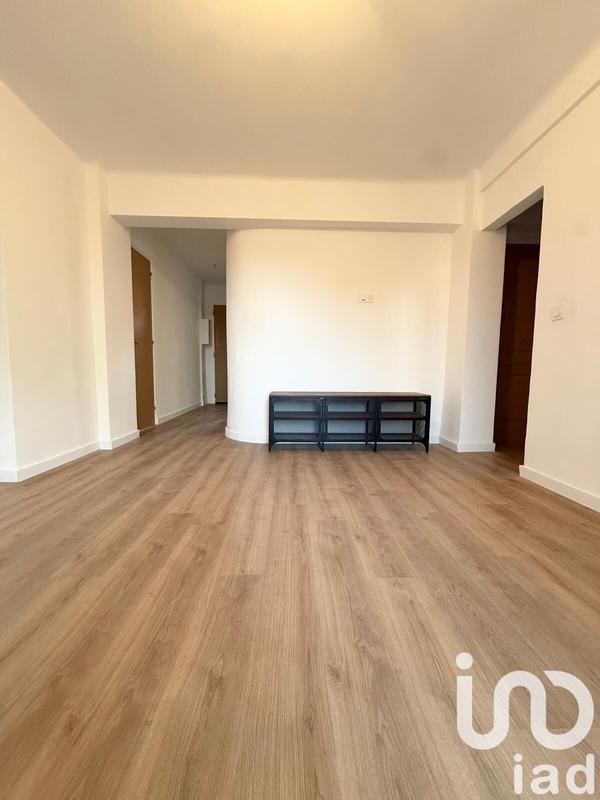 Appartement - 80 m² - 5 pièces