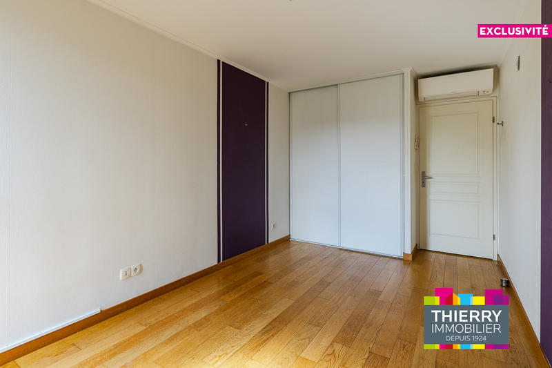 Appartement - 81 m² - 3 pièces