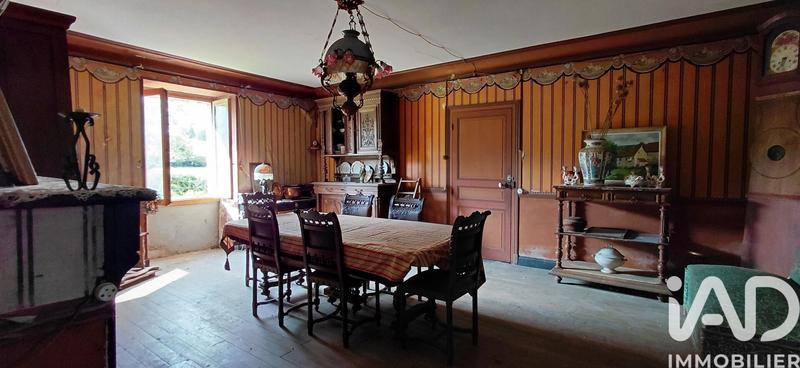 Maison - 333 m² - 15 pièces