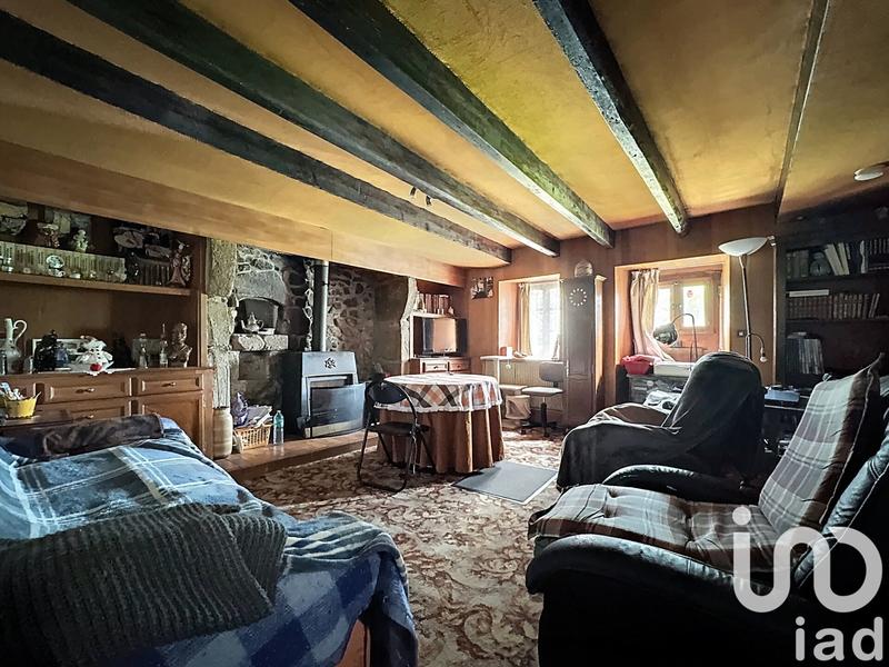 Maison - 232 m² - 7 pièces