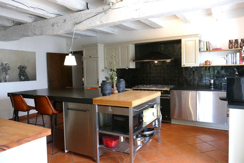 Maison - 655 m² - 20 pièces