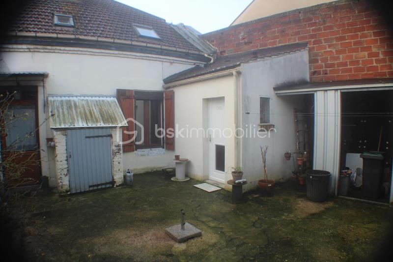 Maison de ville - 80 m² - 5 pièces