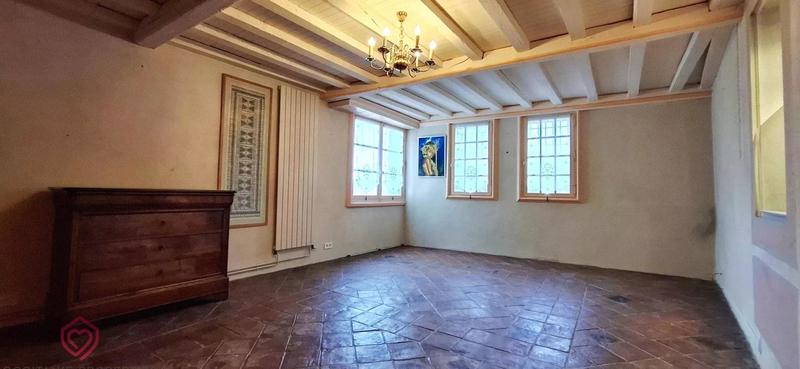 Maison de village - 249 m² - 12 pièces