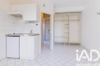 Studio - 16 m² - 1 pièce