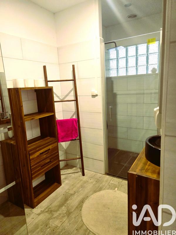 Maison - 207 m² - 5 pièces