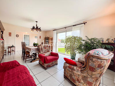 Maison - 95 m² - 4 pièces