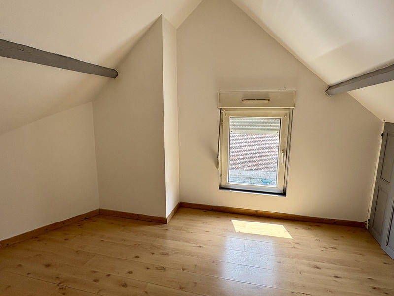 Maison - 230 m² - 8 pièces