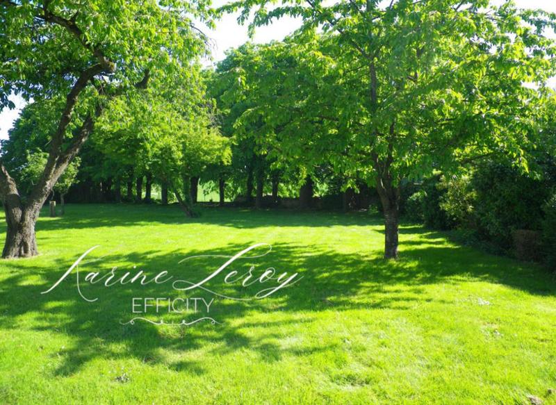 Maison - 400 m² - 12 pièces