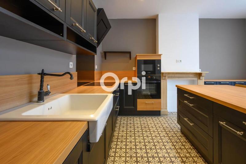 Maison - 190 m² - 6 pièces