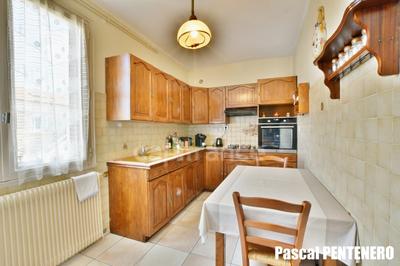 Maison - 141 m² - 5 pièces