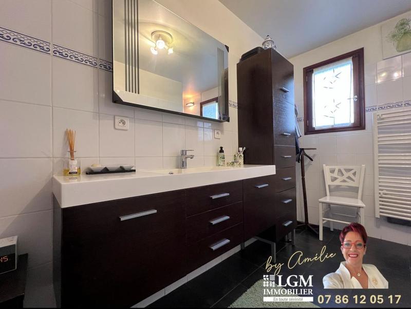 Maison - 175 m² - 5 pièces