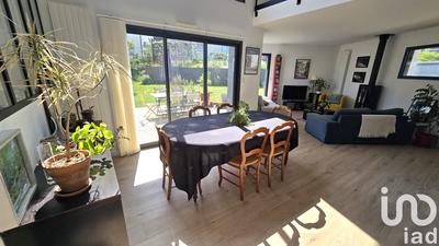 Maison - 133 m² - 6 pièces