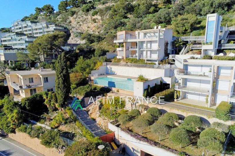 Villa - 155 m² - 6 pièces