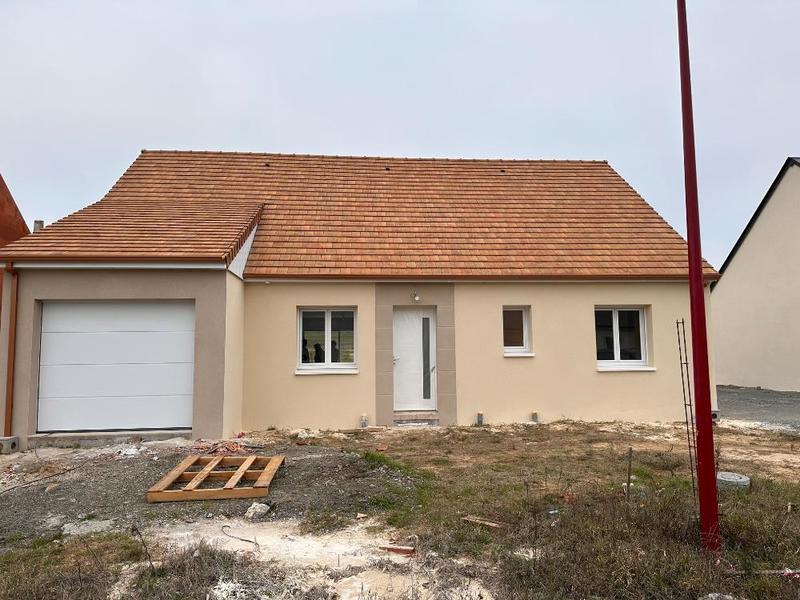 Maison - 90 m² - 4 pièces