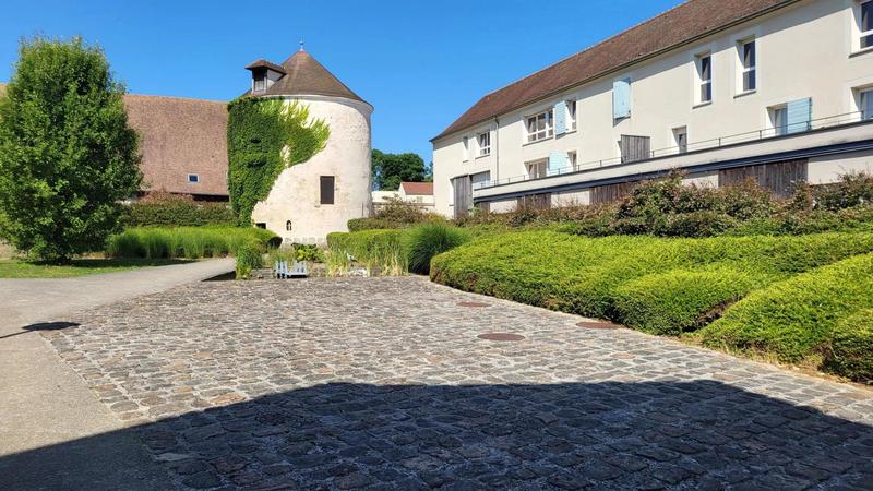 Appartement ancien - 84 m² - 4 pièces