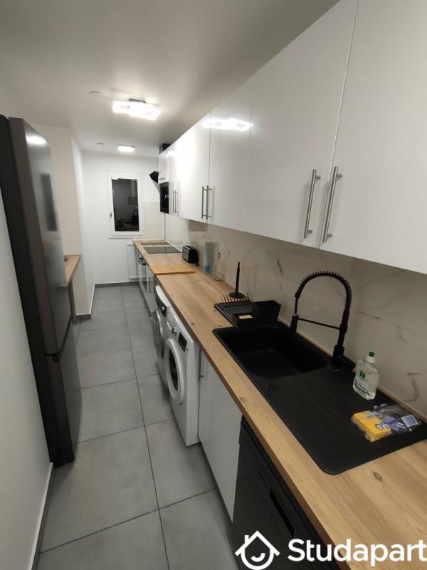 Chambre - 9 m² - 1 pièce