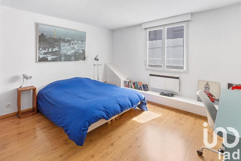 Maison - 185 m² - 7 pièces