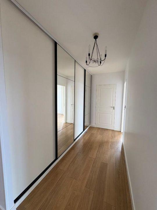 Appartement - 107 m² - 3 pièces