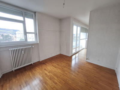 Appartement - 65 m² - 4 pièces