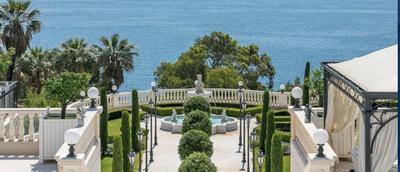 Villa - 1 000 m² - 18 pièces