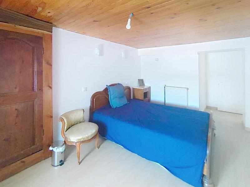 Maison - 259 m² - 12 pièces