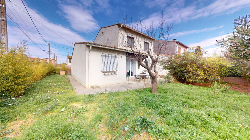 Maison - 90 m² - 4 pièces