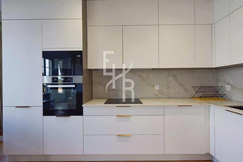 Appartement - 118 m² - 4 pièces