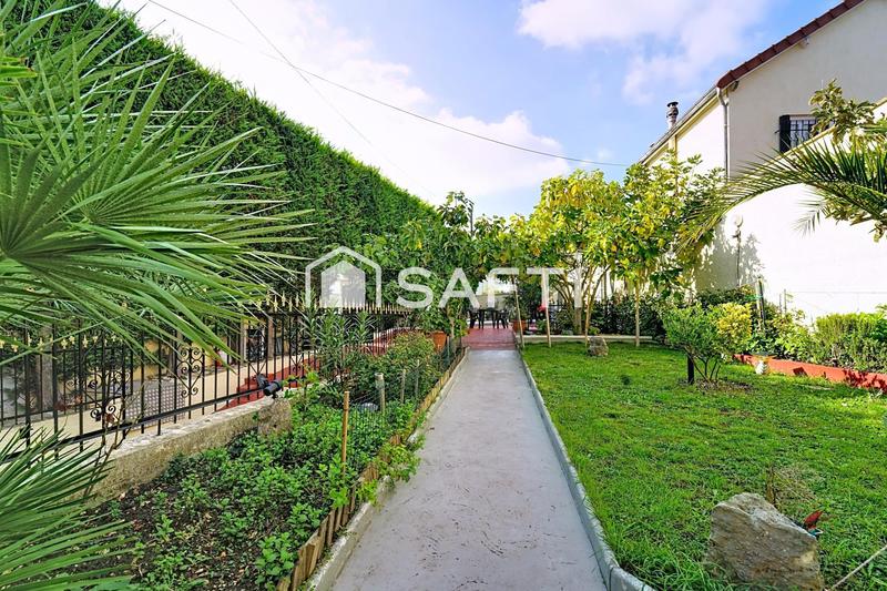 Maison - 200 m² - 7 pièces