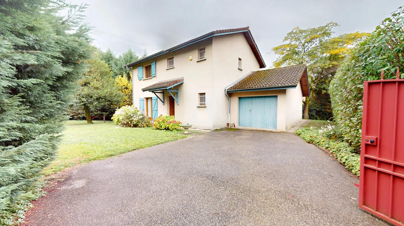 Maison - 143 m² - 4 pièces