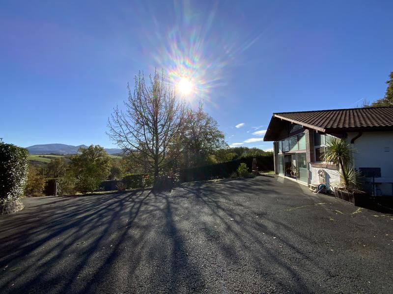 Maison - 148 m² - 6 pièces