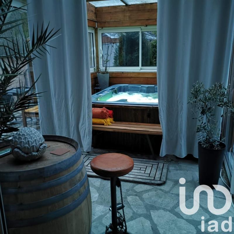 Appartement - 264 m² - 10 pièces