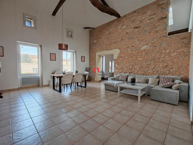 Maison ancienne - 240 m² - 7 pièces